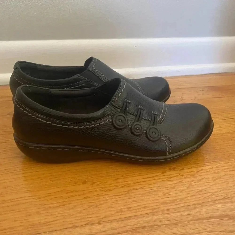Clarks Black Pebbled Leather Slip Ons